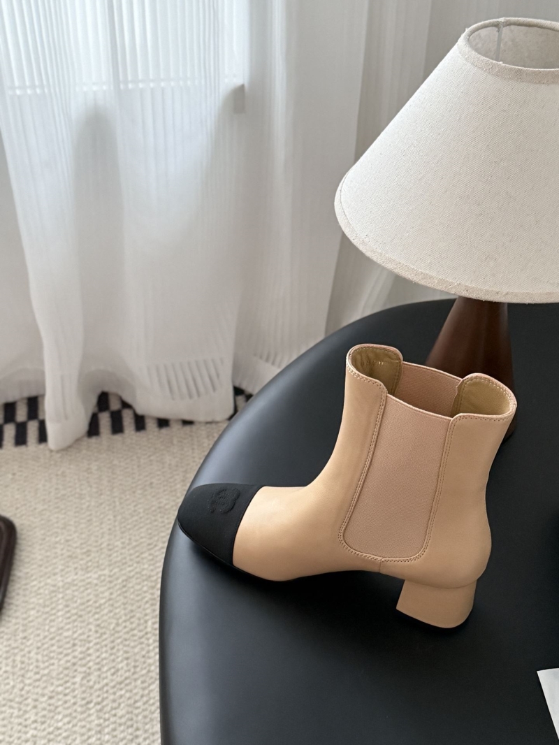 Ch**el boots